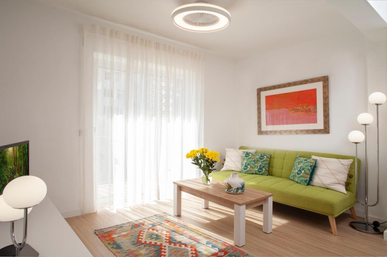 Lovely Beachfront Apartment In Calahonda Sitio de Calahonda Εξωτερικό φωτογραφία