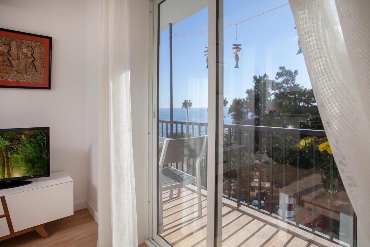 Lovely Beachfront Apartment In Calahonda Sitio de Calahonda Εξωτερικό φωτογραφία